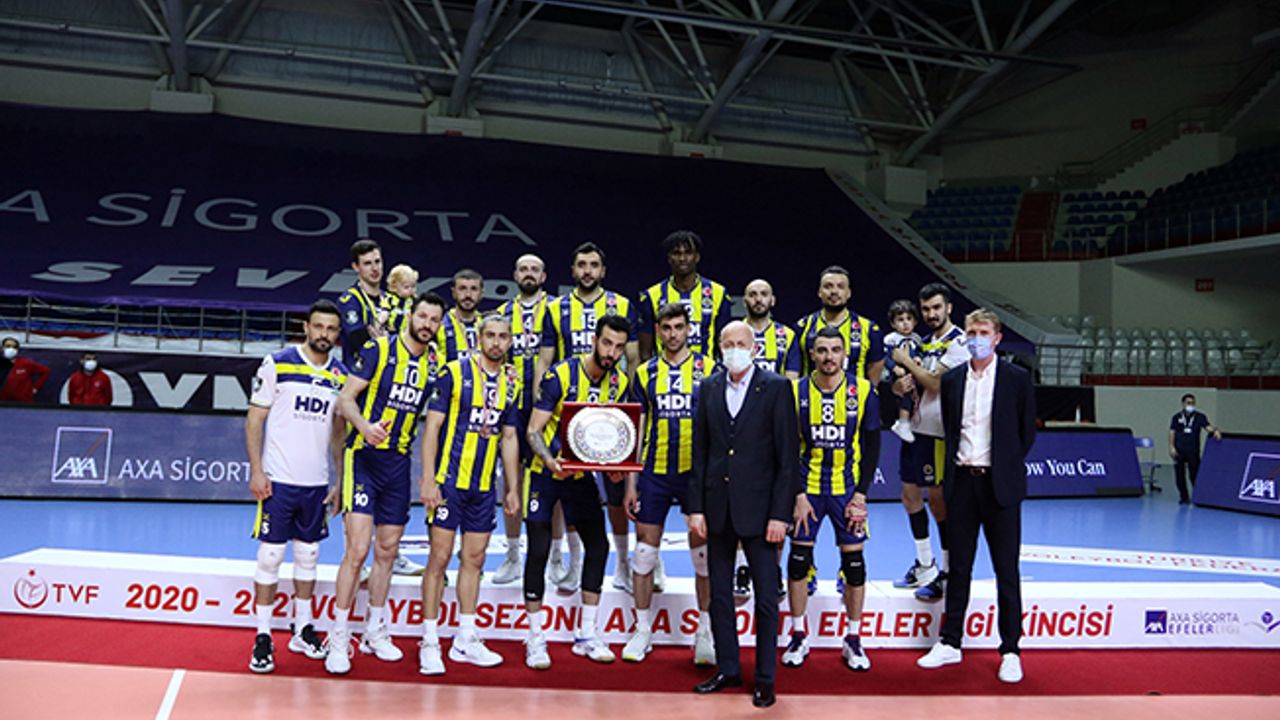 Efeler Ligi'nde şampiyon Ziraat Bankkart