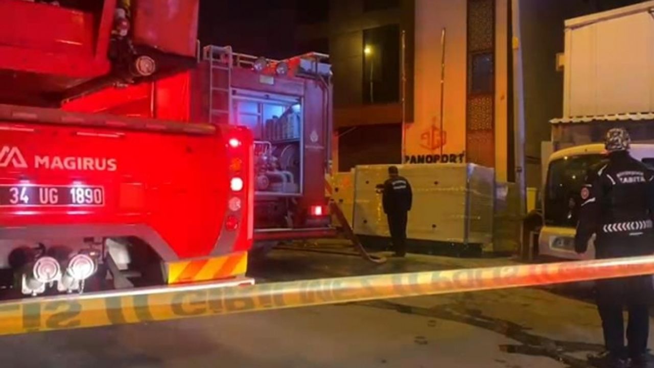 Ataşehir'de jeneratör üretim tesisinde patlama; 2 yaralı