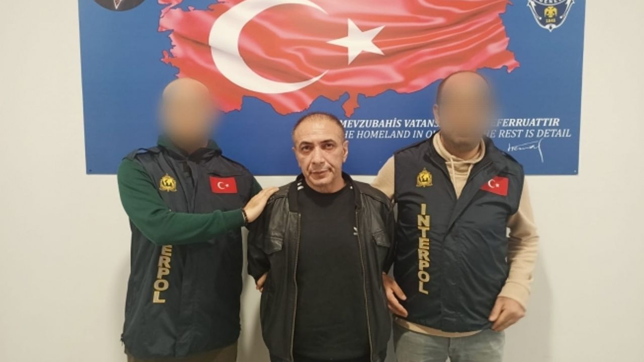 Kırmızı bültenle aranan Serkan Akbaba, Türkiye'ye getirildi