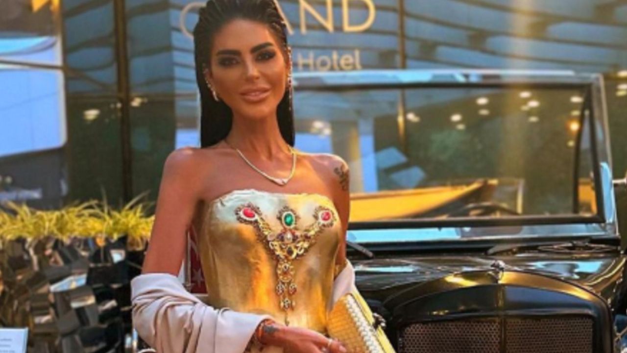 Süreyya Yalçın'ın giydiği altın kaplama elbisenin fiyatını duyanlar şaştı  kaldı! - İstanbul Gazetesi