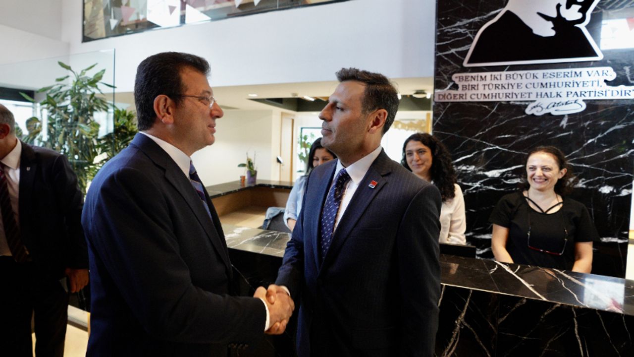 İBB Başkanı İmamoğlu'ndan CHP İstanbul İl Başkanı Çelik'e 'hayırlı olsun' ziyareti
