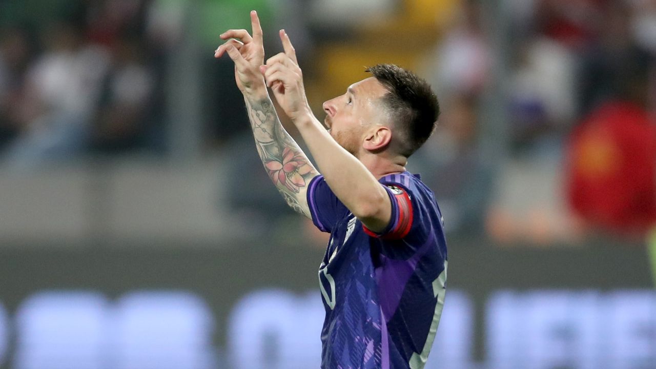 Arjantinli yıldız Messi, Dünya Kupası Elemeleri'nde fırtına gibi: Gol sayısı ile rekor kırdı!