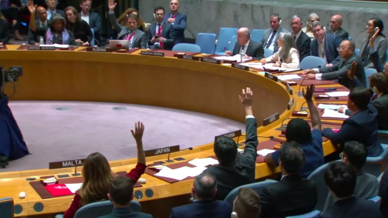 Rusya ve Çin, ABD'nin Gazze Şeridi’nde 'insani ateşkes' çağrısında bulunan karar tasarısını veto etti!