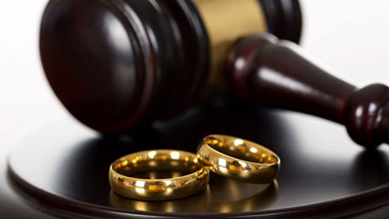 Yargıtay, sadakatsizliği hoş görmedi: Boşanma davasında her iki taraf da eşit kusurlu bulundu