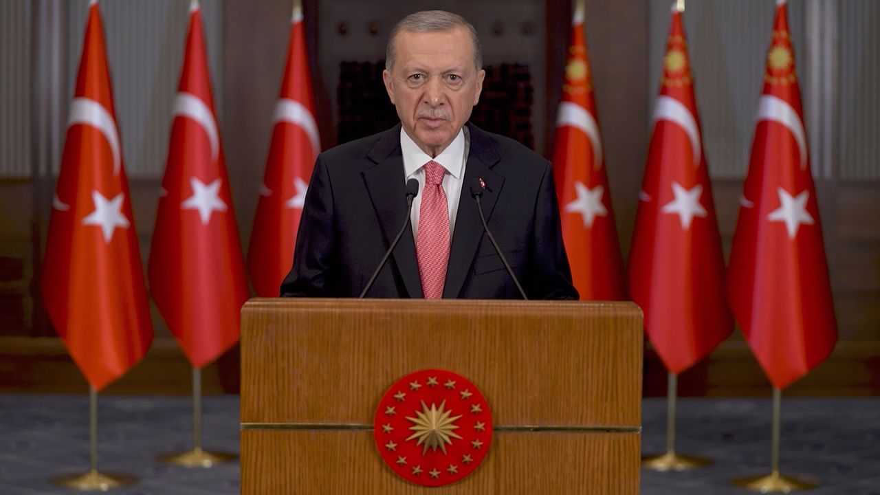 Cumhurbaşkanı Erdoğan: Helal piyasası 5 trilyon doları aşan büyüklüğe ulaşmıştır 