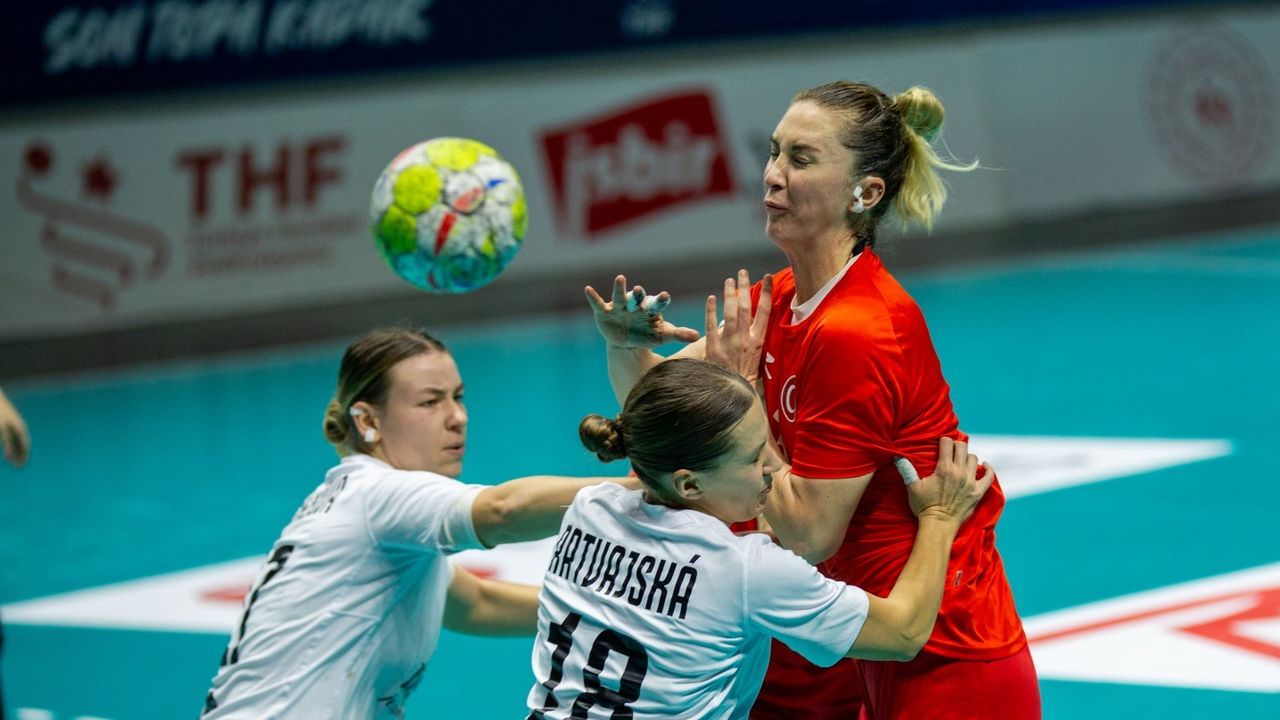 A Milli Kadın Hentbol Takımı, Slovakya'yı 29-27 mağlup etti