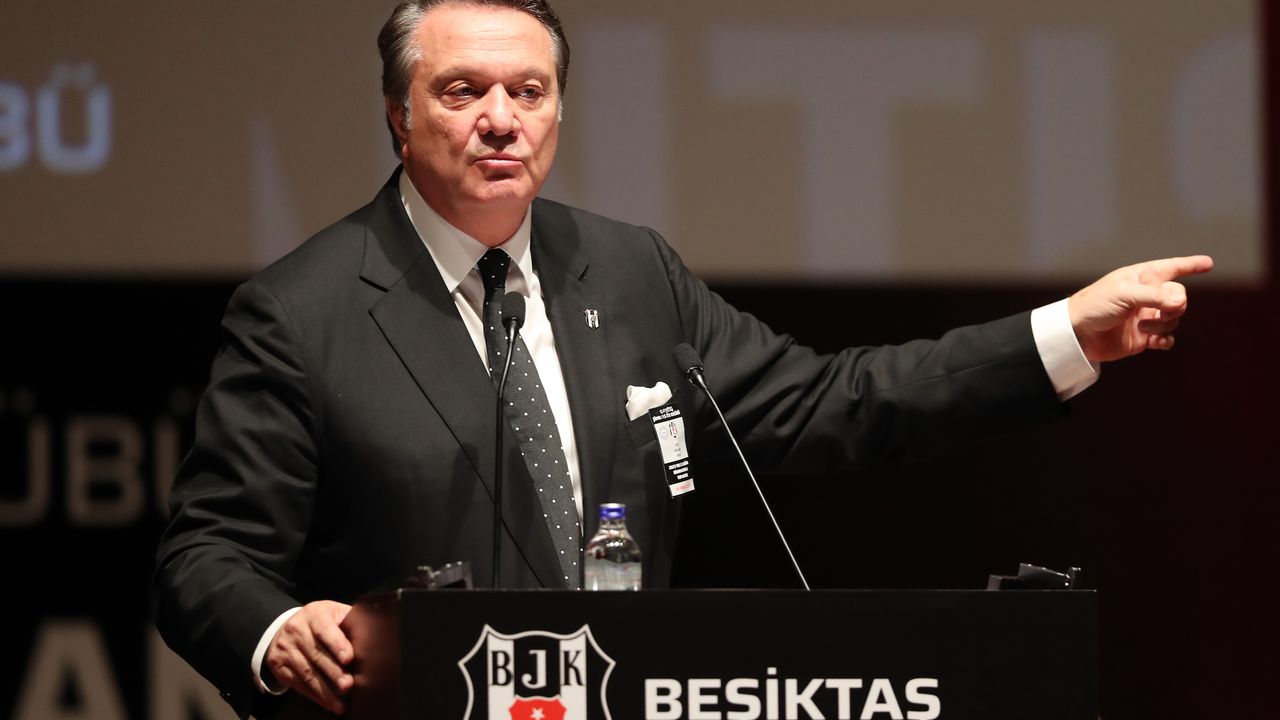 Hasan Arat: Beşiktaş taraftarı umutsuz olmasın, hep beraber ayağa kalkacağız