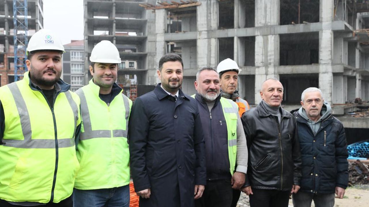 Kağıthane Belediye Başkanı Öztekin, kentsel dönüşüm projesini yerinde inceledi