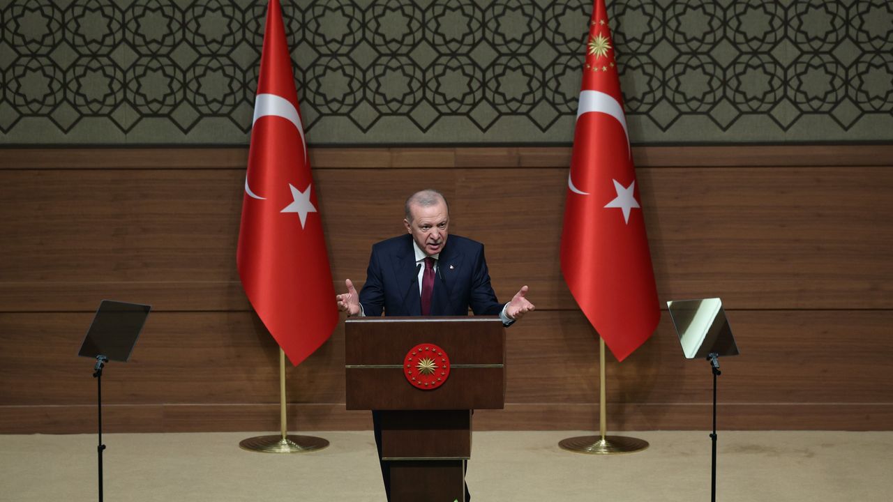 "Türkiye'nin gücüne güç katmaya inşallah devam ede