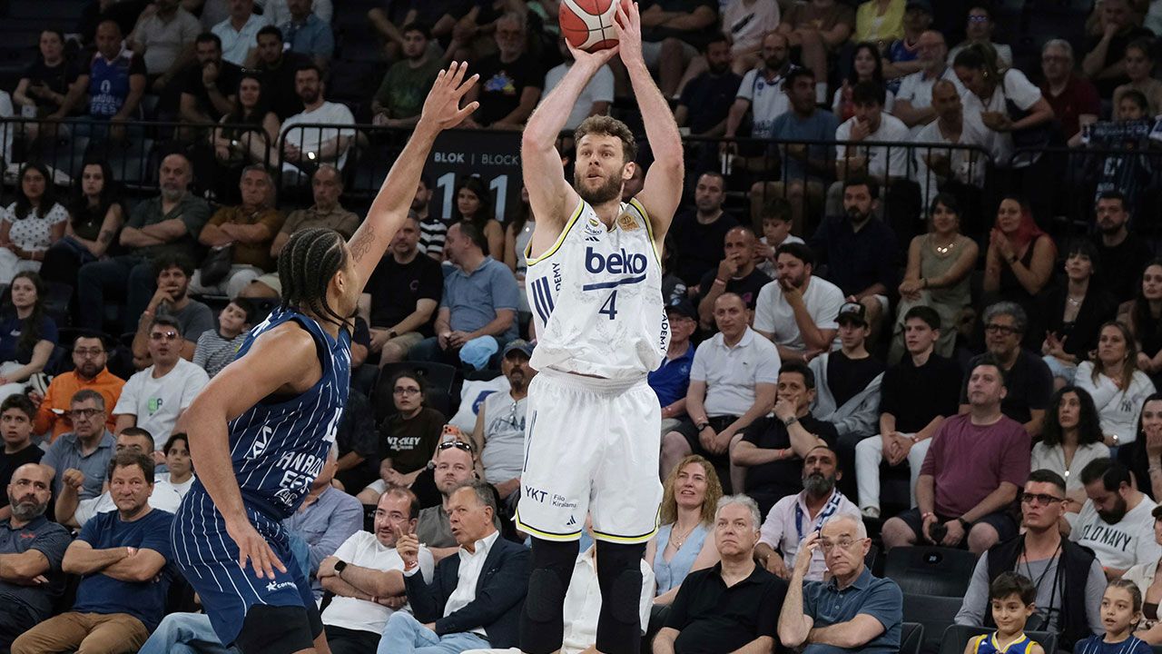Fenerbahçe Beko finalde