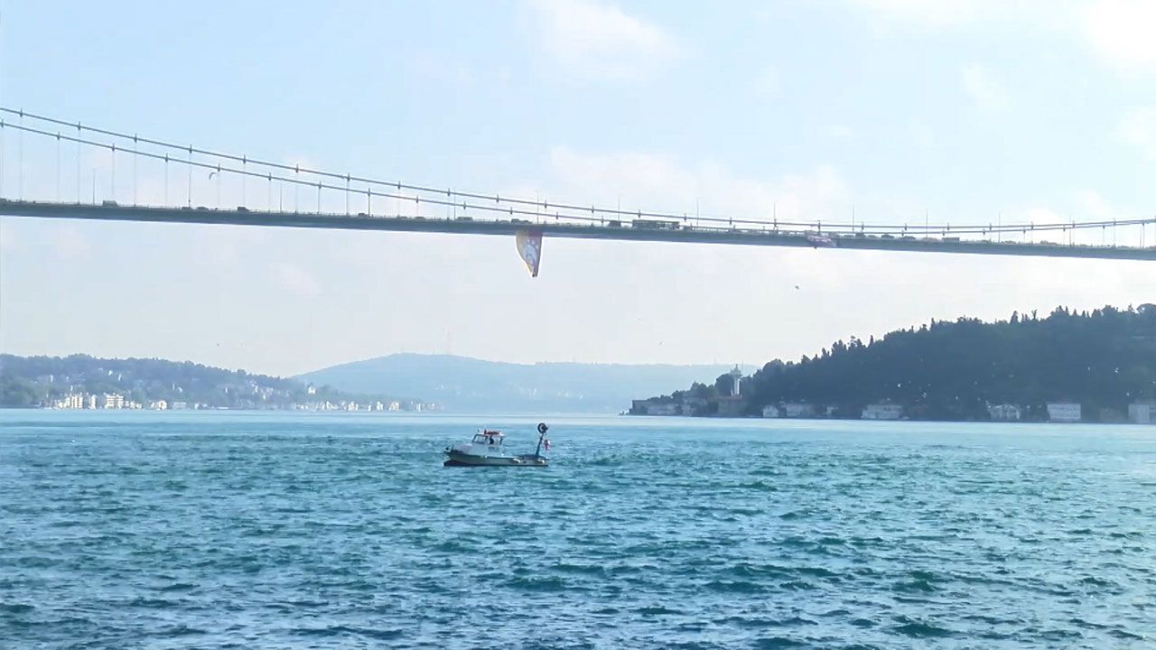 İstanbul Boğazı transit gemi geçişine kapatıldı