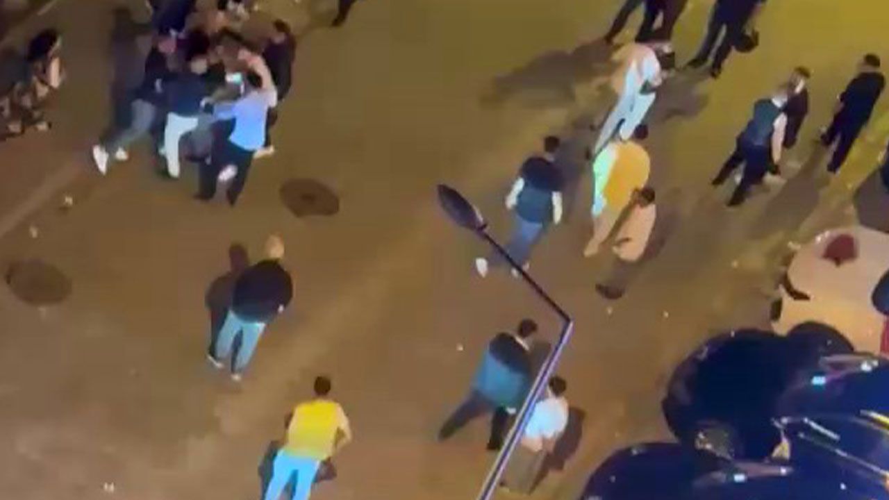 Düğün çıkışı iki grup birbirine girdi
