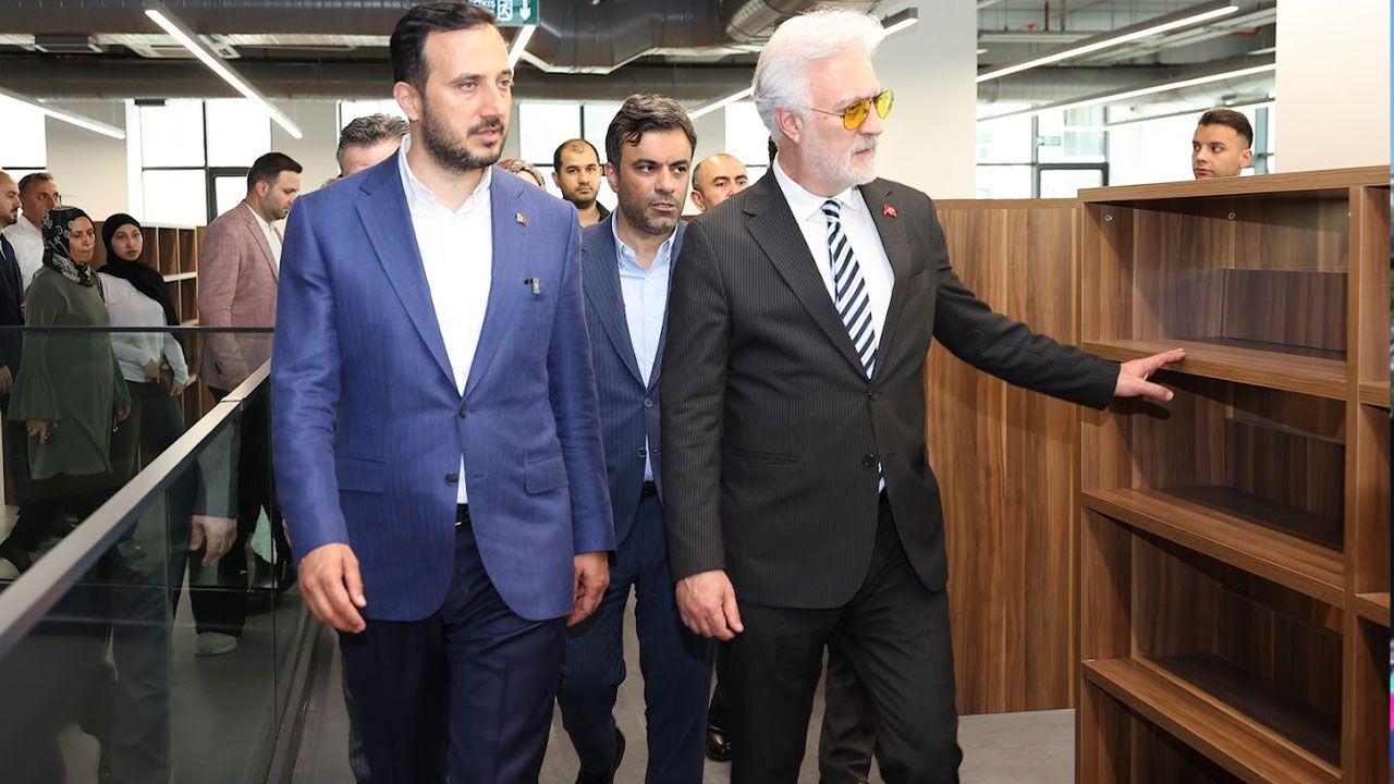 Tamer Karadağlı, Bağcılar'da Kültür ve Sanat İncelemesi Gerçekleştirdi