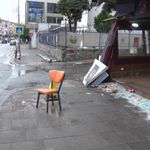 Maltepe’de alkollü sürücü dükkana daldı