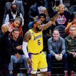 LeBron James, NBA'de 4. farklı takımda forma giyecek