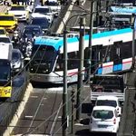 Beyoğlu'nda tramvay raydan çıktı
