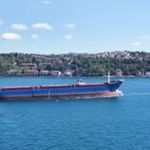 Ukrayna saldırısında hasar gören yük gemisi İstanbul Boğazı'ndan geçti
