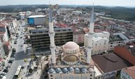 46 yıllık Merkez Camii yıkılıyor