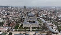 Selimiye Camii kubbe yazıları tartışma konusu oldu