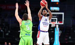 Elijah Bryant istedi Efes kazandı