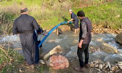 Derecik'te yağışlar köylüleri susuz bıraktı