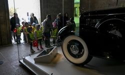 Atatürk'ün restore edilen otomobili Anıtkabir'de