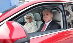 Erdoğan çiftinin gülümseten Togg diyalogu