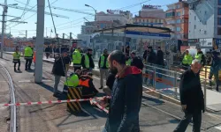 Güngören'de tramvay raydan çıktı seferler durdu