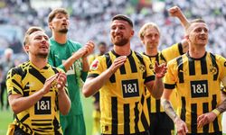 Augsburg'u yenen Dortmund, Bundesliga'da liderliğe yükseldi