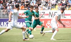 Bursaspor, son virajda aldığı 1 puanla lige tutundu