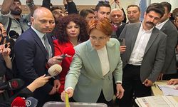 İYİ Parti Genel Başkanı Akşener oyunu Üsküdar'da kullandı