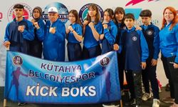 Kütahyalı kick boks sporcularından Dünya Kupası'nda 5 madalya!