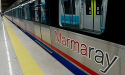 Marmaray'da intihar girişimi! Gebze yönüne seferler yapılamıyor...