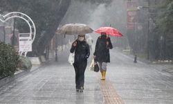 Meteoroloji'den 16 il için yeni uyarı: Hangi kentler için kuvvetli yağış bekleniyor?