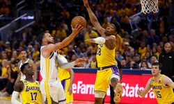 NBA play-off'larda Lakers'i yenen Golden State, seride öne geçti