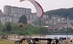 Paramotorla yere çakıldılar: 2 yaralı