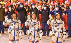 Çin'de Shenzhou-15 heyecanı: 6 ay sonra dünyaya döndüler