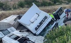 Gaziantep'te feci kaza: 3 öldü, 5 yaralı!