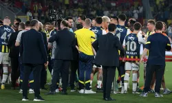 Fenerbahçeli yöneticilerin güvenlik görevlileriyle olan gerginliğini polis zor yatıştırdı!