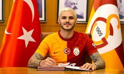 Galatasaray camiasının hayali gerçekleşti: İmzayı atan Icardi, yeni formasıyla poz verdi!