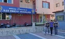 İzmir'de polisi bile şaşırtan operasyon: Uyuşturucuları öyle bir yere saklamışlar ki...