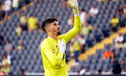 Altay Bayındır'ın Premier Lig'de kaç maç oynayacağı belli oldu