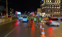 İBB, Galata Köprüsü'ndeki çalışmalarına başladı: Karaköy - Eminönü istikameti trafiğe kapandı