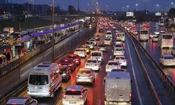 Yola çıkacaklar dikkat! İstanbul'da 30 Ağustos'ta trafiğe kapatılacak yollar