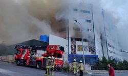 İstanbul Arnavutköy'de cam fabrikasında yangın