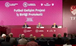 TFF'den iki bakanlık ile ortak protokol: Hedef 100. yılda 100 bin çocuğa ulaşmak!