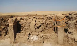 Şanlıurfa'da tarihi buluş: 12 bin yıllık Göbeklitepe'de dünyanın en eski boyalı heykeline rastlandı!