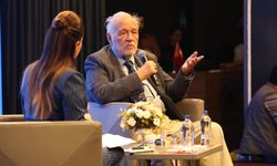 Prof. Dr. İlber Ortaylı, Samsun'da konuştu: "Türkiye Cumhuriyeti Osmanlı'nın devamıdır."