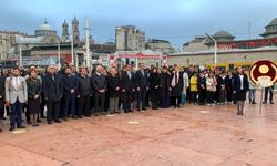 Taksim'de öğretmenler günü için tören düzenlendi