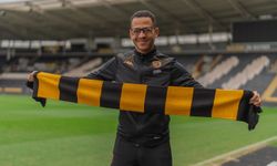 Liam Rosenior, 3 yıl daha Hull City'de